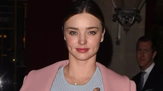 Miranda Kerr: Η πρώτη της εμφάνιση ύστερα από την ανακοίνωση των αρραβώνων