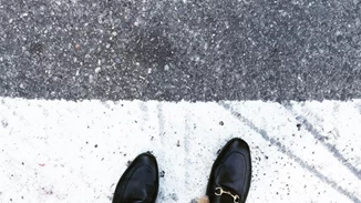 Τα παπούτσια που φορούν όλες οι street style stars