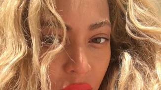 Beyonce: Ανακαλύψαμε τα εντυπωσιακά κοστούμια που φοράει στο Formation tour!