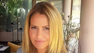 Τζένη Μπαλατσινού | Στόλισε το δέντρο για τα Χριστούγεννα