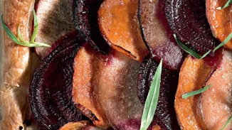 Λαχανικά για επιδόρπιο: Νόστιμες ιδέες για να τα εντάξεις σε τάρτες, κέικ και brownies