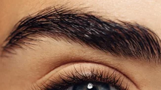 Πώς να κάνω τα φρύδια μου πιο πυκνά; Με σαπούνι (ναι, καλά διάβασες)