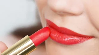 Μακιγιάζ χειλιών | Έτσι θα βρεις την ιδανική απόχρωση για σένα σύμφωνα με τον make up artist