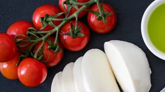 Τι τυρί να φάω στη δίαιτα; 6 είδη για σωστή διατροφή