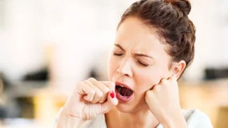 Τι να φάω το βράδυ για καλύτερο ύπνο (και σώμα);