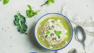 Η σούπα γκρέιπφρουτ – αβοκάντο από την Ευμορφία Σαββαΐδη