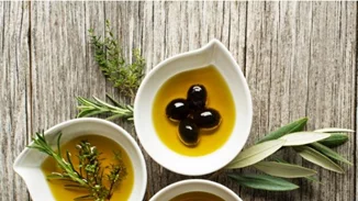 Μπορούν 5 ελιές τη μέρα να ρίξουν τη χοληστερίνη;