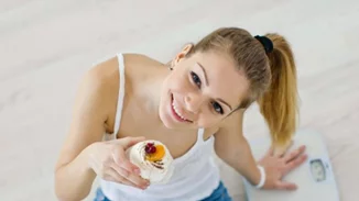 Δες τι μπορεί να κάνει στο συκώτι σου μόλις 1 γεύμα με πολλά λιπαρά!