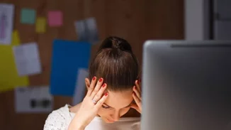 Άγχος στη δουλειά; Δες πώς θα το αντιμετωπίσεις πρακτικά!