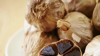 Μαύρο σκόρδο δοκίμασες; Αυτή είναι η απόλυτη σύγχρονη υπερτροφή!