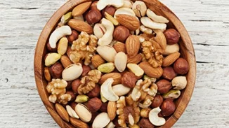 Ποιοι είναι οι ξηροί καρποί που δεν παχαίνουν και ταιριάζουν στη δίαιτα; Ο πλήρης οδηγός