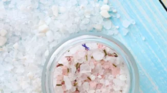 Ξηροδερμία στο κρανίο και φαγούρα: Πώς θα τις αντιμετωπίσεις με φυσικό τρόπο