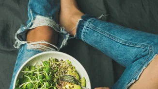 Η (όχι αυστηρά πρωτεϊνική) δίαιτα δύο εβδομάδων για να χάσεις κιλά γρήγορα και υγιεινά