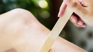 Ξυραφάκι, κερί ή λέιζερ; Ποια μέθοδο αποτρίχωσης να επιλέξεις και γιατί;