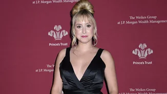 Η κόρη του πρίγκιπα Αλβέρτου αγόρασε έπαυλη 3,3 εκατ. δολαρίων στο Χόλιγουντ