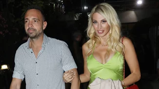 Βραδινή έξοδος για την Κωνσταντίνα Σπυροπούλου | Φόρεσε τη νο. 1 τάση στα φορέματα αυτή τη στιγμή