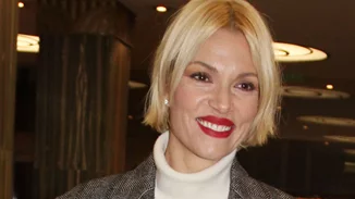 Βίκυ Καγιά | To κομψό σύνολο με παντελόνι από το H&M