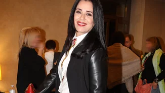 Celebrity News | Η απειλή που δέχτηκε η Τζομπανάκη, η στήριξη του Μπιμπίλα στον Σεφερλή και η ενόχληση του Καπουτζίδη για τους γκέι χαρακτήρες