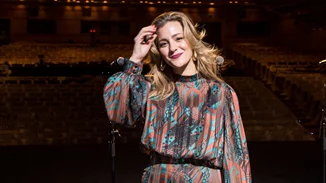 Νατάσσα Μποφίλιου | Μιλάει για τις κακοποιητικές συμπεριφορές που έχει ζήσει