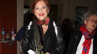 Ελένη Ράντου |  "Βρέθηκε χτυπημένη στο κεφάλι επί της οδού Πλάτωνος και Φιλαρέτου γωνία στην Καλλιθέα"