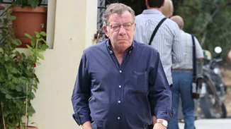 Πέθανε ο Ηλίας Νικολακόπουλος - Έπαθε ανακοπή καρδιάς ενώ κολυμπούσε σε παραλία της Σύρου