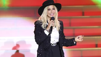 Fresh haircut | Νέα μαλλιά για την Άννα Βίσση