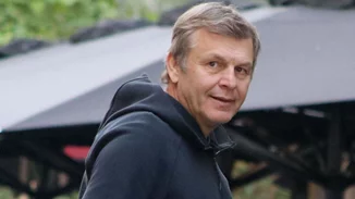 Ο Απόστολος Γκλέτσος για τη Μιμή Ντενίση | "Ήμασταν πρώτα τηλεοπτικό και θεατρικό ζευγάρι, μετά και στην πραγματικότητα"