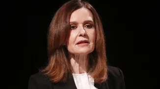 Κάτια Δανδουλάκη | "O τρόπος που ο Πέτρος Φιλιππίδης φλέρταρε την κοπέλα ήταν καταπιεστικός"