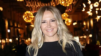 Μαρία Ανδρούτσου | Πιο γυμνασμένη από ποτέ ποζάρει με μαύρο μπικίνι στον κήπο του σπιτιού της