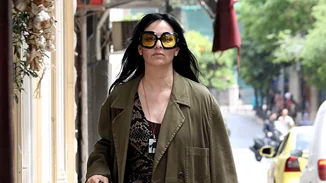 Το απόλυτο style icon | Η Ζενεβιέβ ποζάρει μαζί με την υπέροχη κόρη της Ροζαλία σε φωτογράφιση μόδας