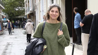 Ηρώ Μπέζου | Η κόρη του Γιάννη Μπέζου εμφανίστηκε με υπέροχο κίτρινο φόρεμα σε χθεσινοβραδινή εκδήλωση