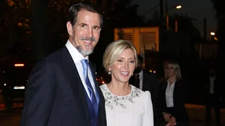 Ο Παύλος Γλίξμπουργκ σε μία σπάνια φωτογραφία με τους τέσσερις, γοητευτικούς γιους του