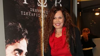 Θετική στον κορονοϊό η Ελένη Δήμου - Μεταφέρθηκε εσπευσμένα στο νοσοκομείο