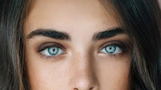 Μια πανεύκολη συνταγή για DIY serum φρυδιών