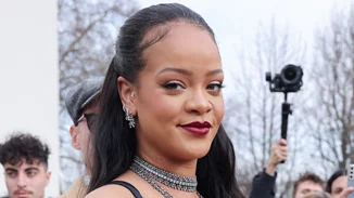 H Rihanna ανακηρύχθηκε η νεότερη αυτοδημιούργητη δισεκατομμυριούχος, σύμφωνα με το Forbes