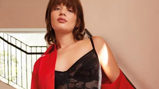 Made to Be Seen | Η νέα συλλογή της Triumph θα σε πείσει να φορέσεις τα εσώρουχα σου ως outerwear