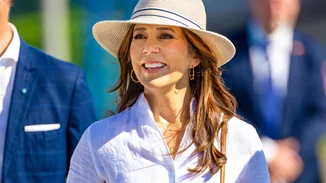 Η βασίλισσα Mary της Δανίας δημιούργησε το πιο κομψό φθινοπωρινό look