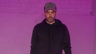 Η νέα κολεξιόν του Brandon Maxwell είναι ένα γράμμα αγάπης στη γιαγιά του