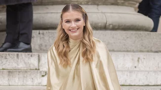 Parisian Beauty | Σε αυτή την ενυδατική κρέμα "ορκίζεται" η Camille Razat για την αψεγάδιαστη επιδερμίδα της