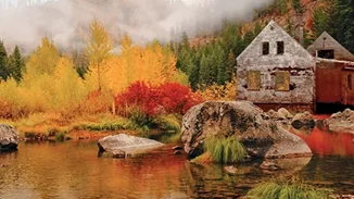 "Φιλί που έμοιαζε με αντίο" | Το βιβλίο μυστηρίου που μπήκε στην reading list μας