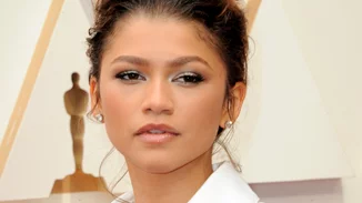 H Zendaya επιμελήθηκε μόνη της το Οσκαρικό μακιγιάζ της - και ήταν ό,τι πιο όμορφο έχουμε δει