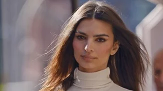 Emily Ratajkowski | Γιόρτασε τα πρώτα γενέθλια του γιου της με τις πιο cute φωτογραφίες