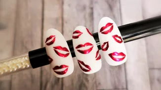 Ψάχνεις ιδέες μανικιούρ για την ημέρα του Αγίου Βαλεντίνου; Σου βρήκαμε τις καλύτερες