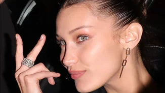 H Bella Hadid επαναφέρει ένα hair trend από το παρελθόν