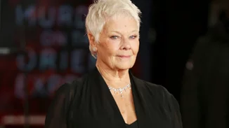 Η Judi Dench έγινε 87 | Η ζωή της και η καριέρα της μέσα από τις πιο όμορφες φωτογραφίες της