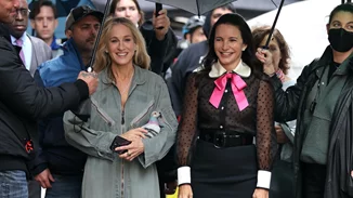 "Δεν είναι κομψή πια" | Οι αντιδράσεις στα social media για το νέο look της Carrie στο 'And Just Like That'