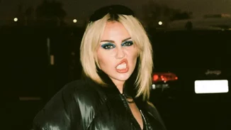 Miley Cyrus | Η απόλυτη καταστροφή ήταν ο γάμος της με τον Liam Hemsworth