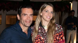 Κωνσταντίνος Μαρκουλάκης - Χρυσή Βαρδινογιάννη | Η σπάνια δημόσια εμφάνιση του αγαπημένου ζευγαριού