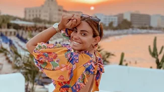 Ευρυδίκη Βαλαβάνη | Kάνει surf και εντυπωσιάζει με τα καλλίγραμμα πόδια της