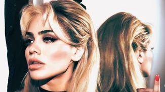 Κόνι Μεταξά | Η φωτογραφία με τη φουσκωμένη κοιλίτσα που πυροδότησε τις φήμες περί εγκυμοσύνης